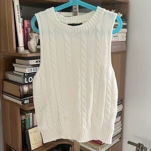 White Cable Knit Sleeveless Sweater
